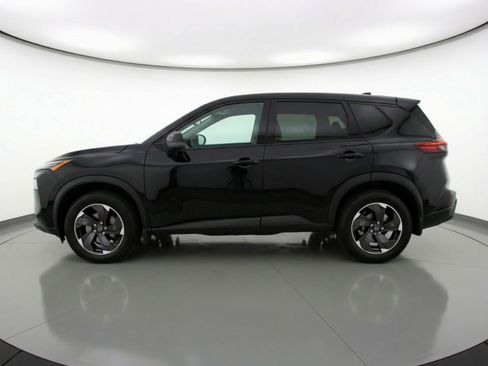 Used 2025 Nissan Rogue SV image 5