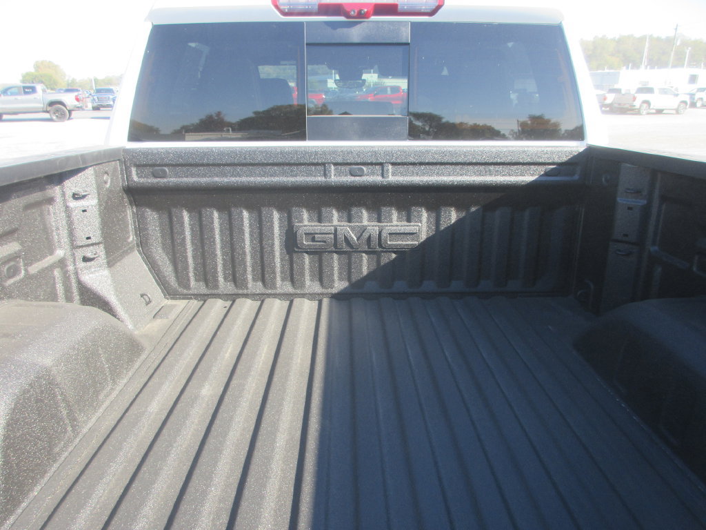 New 2026 GMC Sierra 1500 AT4 w/ AT4 Premium Package AWD/4WD image 6