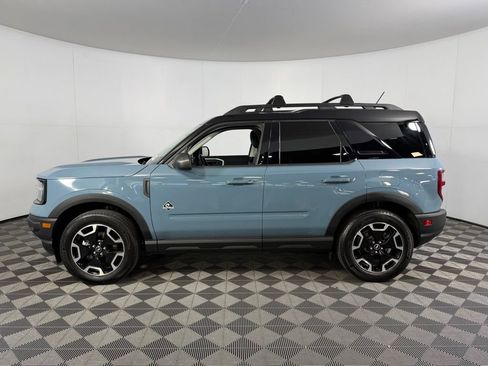 Used 2023 Ford Bronco Sport Outer Banks w/ Tech Package image 9