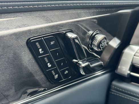 New 2025 Cadillac Escalade IQ Sport 2 image 28