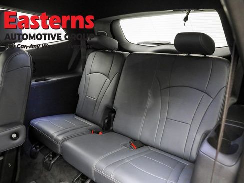 Used 2024 Buick Enclave Premium image 29