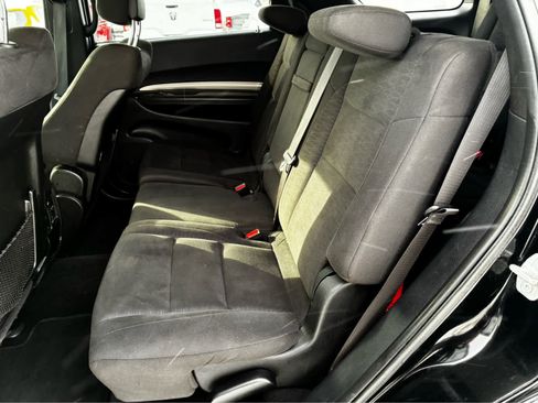 Used 2019 Dodge Durango SXT image 15