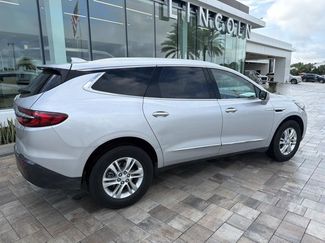 Used 2021 Buick Enclave Essence w/ Sound and Sites Package FWD video 2