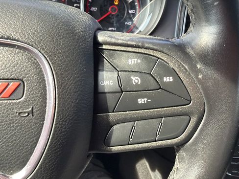 Used 2022 Dodge Charger SXT RWD image 11