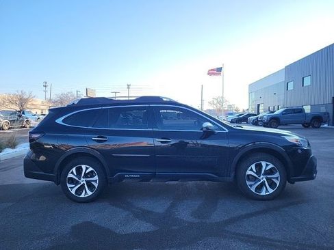 Used 2021 Subaru Outback Touring XT image 2