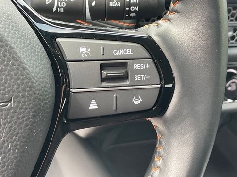 Used 2025 Honda HR-V Sport image 26