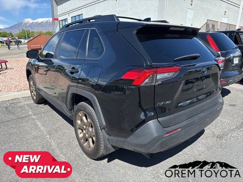 Used 2024 Toyota RAV4 AWD Hybrid image 18