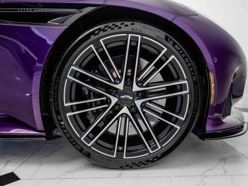 Used 2024 Aston Martin DB12 Coupe image 44