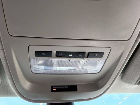 Used 2018 Chevrolet Colorado LT w/ LT Convenience Package AWD/4WD image 33