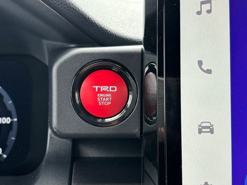New 2026 Toyota 4Runner TRD Off-Road Premium AWD/4WD image 23