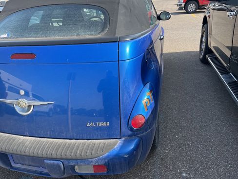 Used 2005 Chrysler PT Cruiser Touring image 12