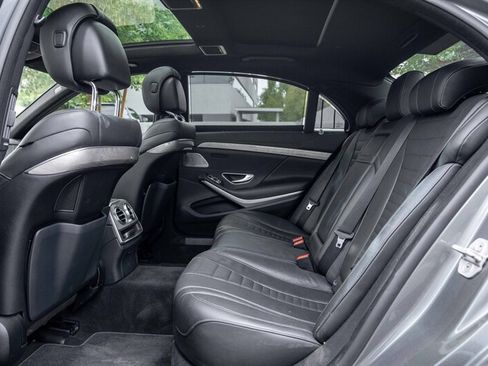 Used 2016 Mercedes-Benz S 550 Sedan image 17