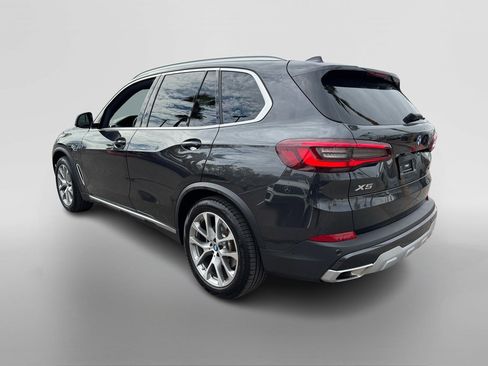 Used 2023 BMW X5 xDrive45e w/ Climate Comfort Package image 3