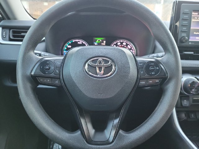 Used 2022 Toyota RAV4 XLE AWD/4WD image 14