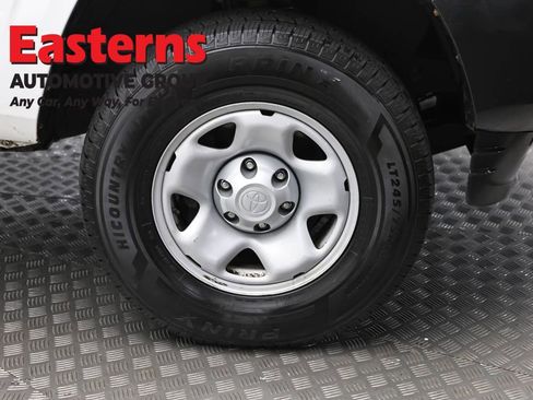 Used 2019 Toyota Tacoma SR RWD image 30