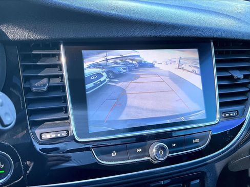 Used 2018 Buick Encore Preferred image 22