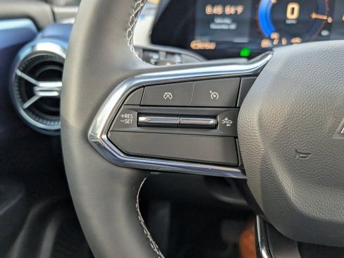 New 2026 Chevrolet Equinox EV LT image 17