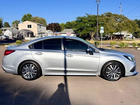 Used 2018 Subaru Legacy 2.5i Premium AWD/4WD image 4