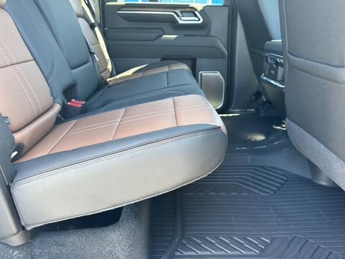 New 2026 Chevrolet Silverado 2500 High Country w/ High Country Premium Package AWD/4WD image 16