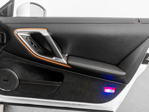 Used 2009 Nissan GT-R Premium image 51