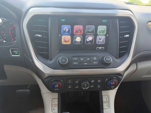 Used 2017 GMC Acadia Denali w/ Technology Package FWD image 21