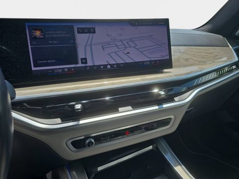 Certified 2024 BMW X7 M60i w/ Executive Package AWD/4WD image 9