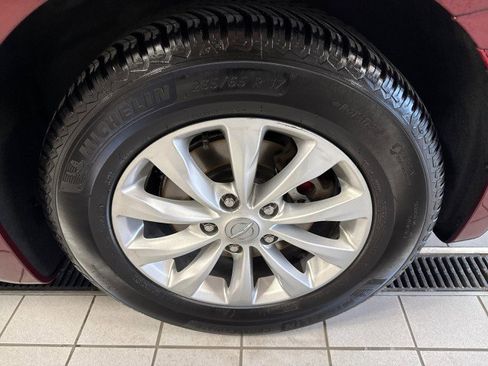 Used 2018 Chrysler Pacifica Touring-L Plus w/ Advanced Safetytec Group image 11