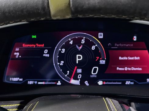 Used 2022 Chevrolet Corvette Stingray Premium Cpe w/ Z51 Performance Package RWD image 22