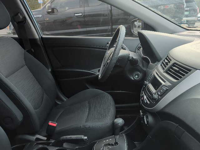 Used 2017 Hyundai Accent SE FWD image 8