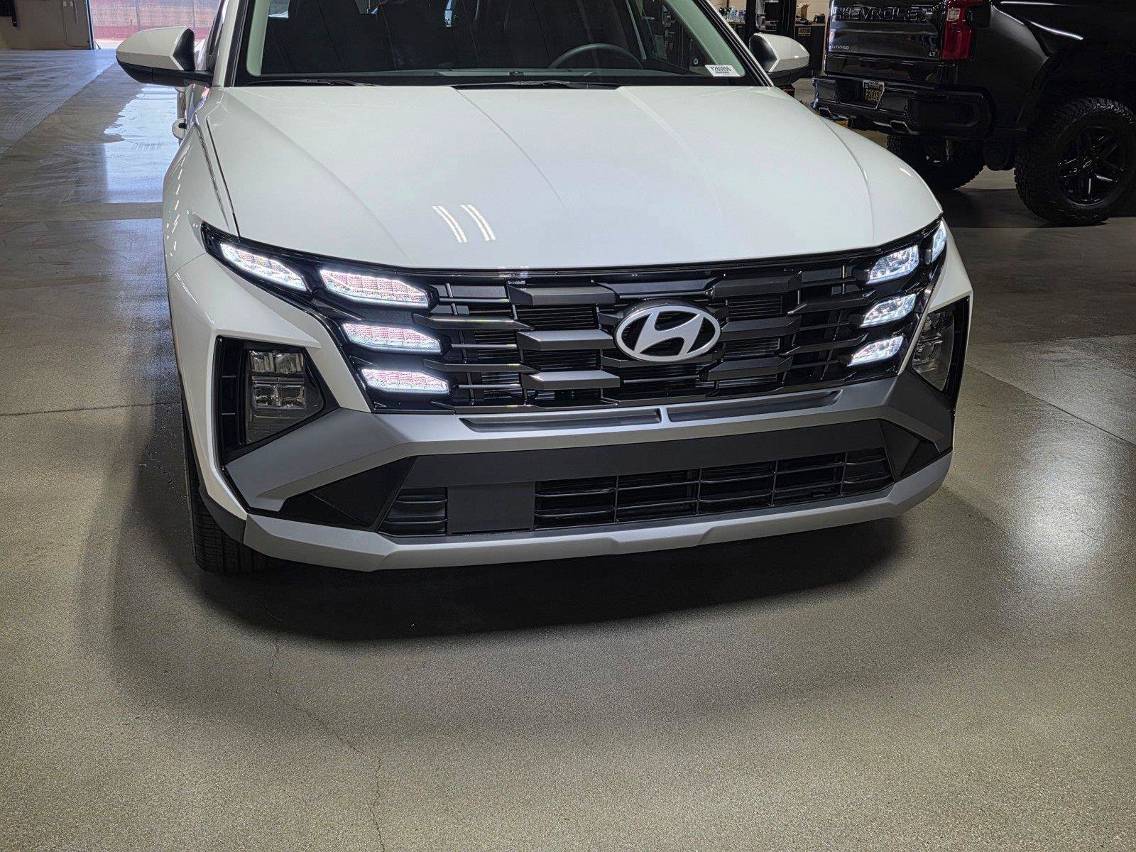New 2026 Hyundai Tucson SEL Plus FWD image 9