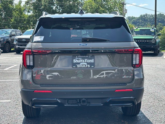 New 2026 Ford Explorer ST-Line AWD/4WD image 5