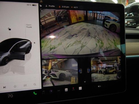 Used 2023 Tesla Model 3 Performance image 24