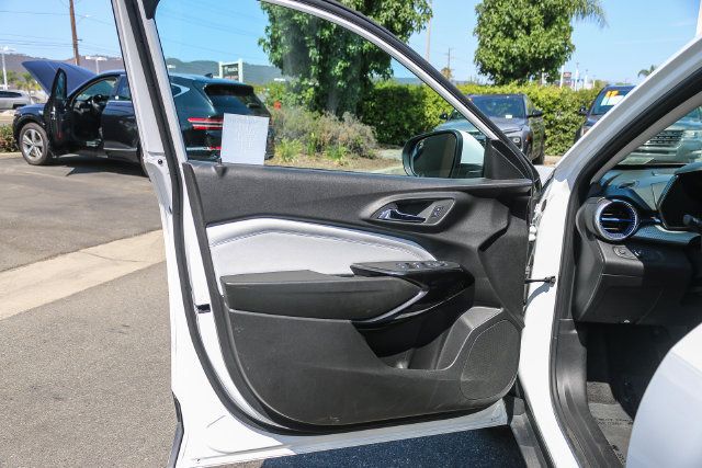 Used 2024 Chevrolet Trax LT FWD image 27