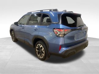 Certified 2025 Subaru Forester Premium AWD/4WD video 2