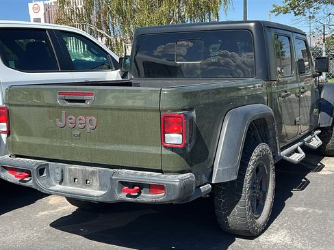 Used 2022 Jeep Gladiator Rubicon AWD/4WD image 2