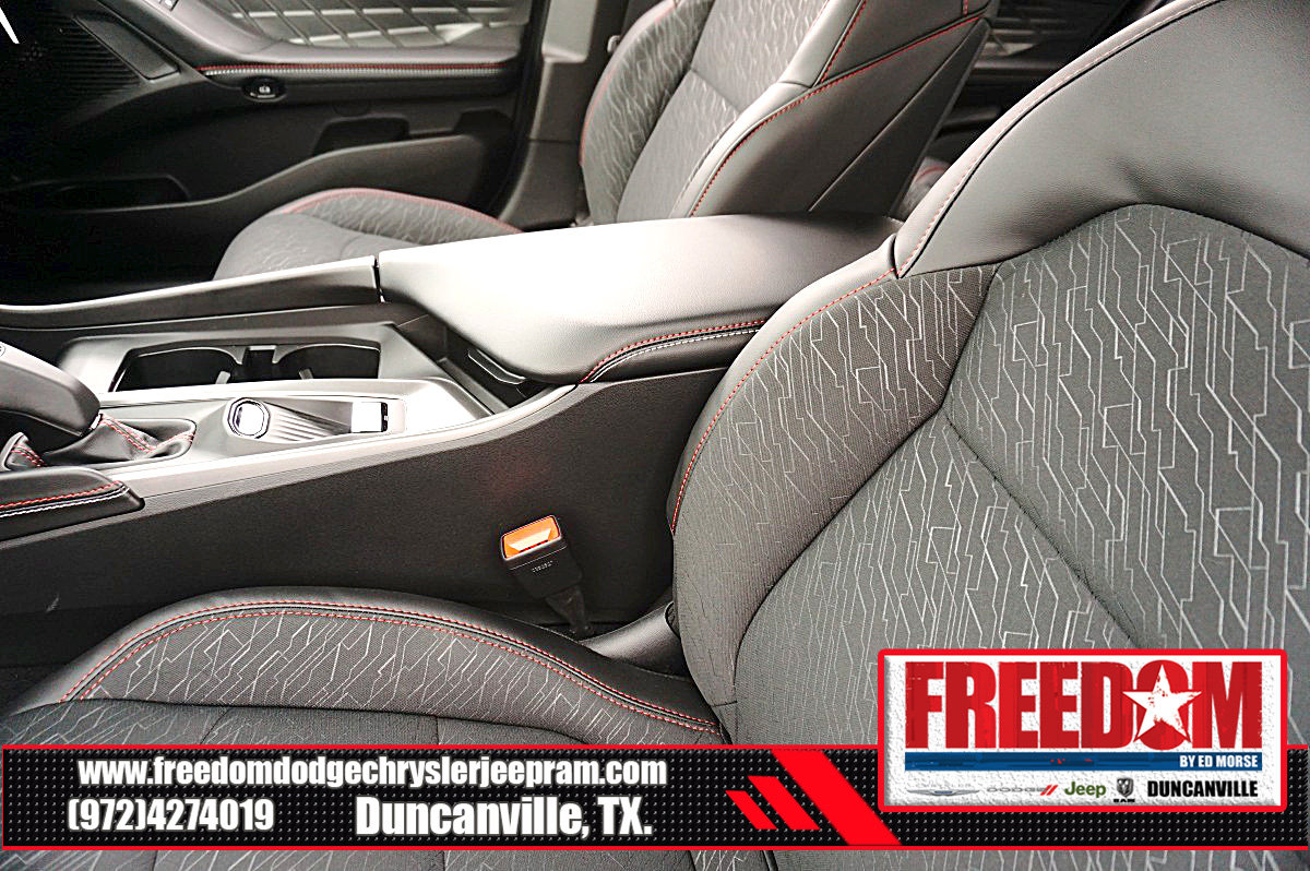 New 2026 Dodge Charger Scat Pack w/ Blacktop Package AWD/4WD image 32