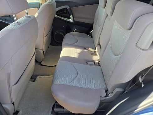 Used 2008 Toyota RAV4 2WD w/ 3rd Row image 11