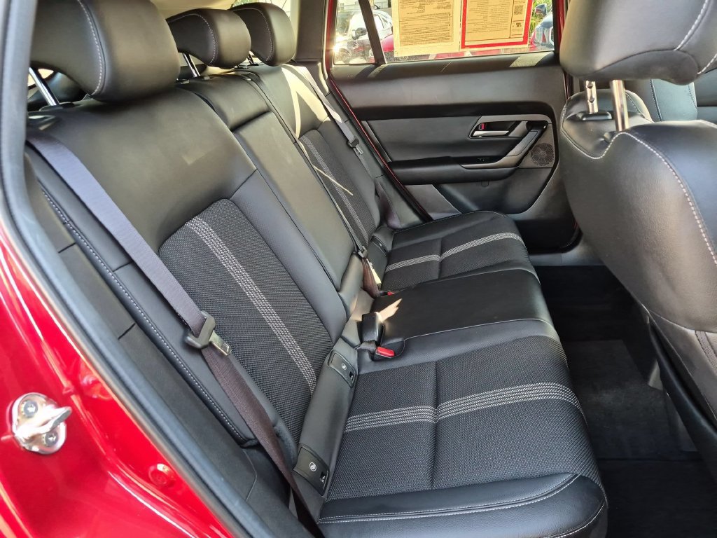 Used 2025 MAZDA CX-50 AWD 2.5 S w/ Premium Package image 30