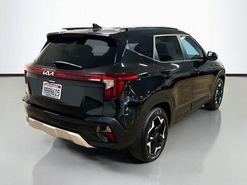 Certified 2025 Kia Seltos S image 7
