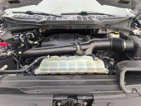 Used 2022 Ford F150 Lariat AWD/4WD image 14