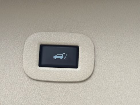 Used 2023 INFINITI QX80 Sensory w/ All-Season Package AWD/4WD image 37