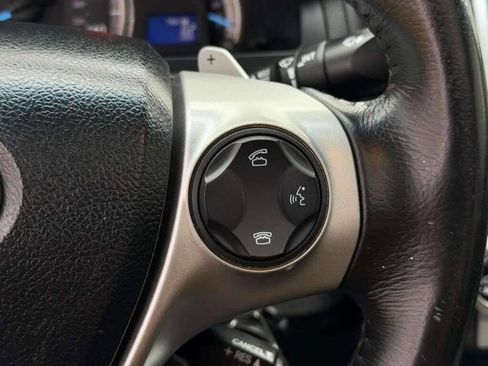 Used 2012 Toyota Camry SE FWD image 13