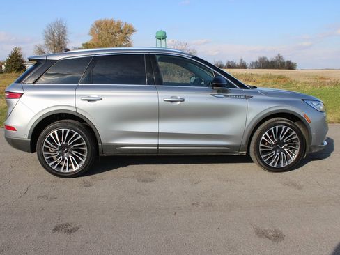 Used 2021 Lincoln Corsair Reserve w/ Equipment Group 201A image 8