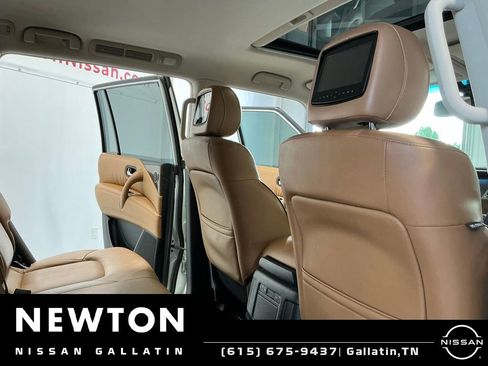 Used 2016 INFINITI QX80 2WD w/ Signature Edition Package image 20