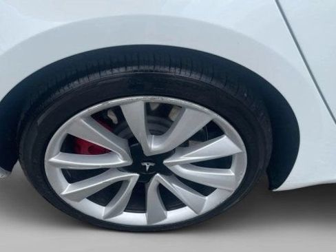 Used 2019 Tesla Model 3 Performance AWD/4WD image 5