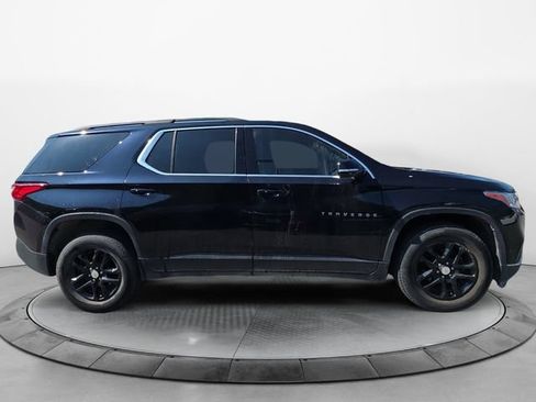 Used 2020 Chevrolet Traverse LT FWD image 6