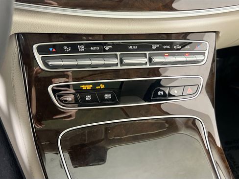 Used 2021 Mercedes-Benz E 350 4MATIC image 16