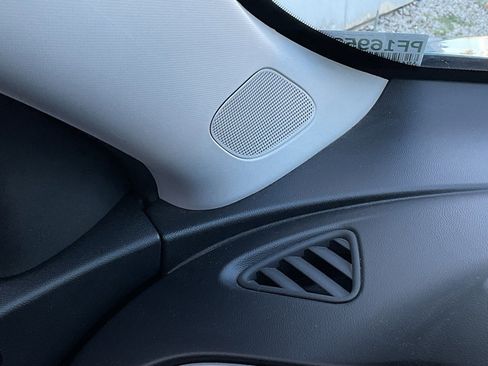 Used 2024 Chevrolet Malibu LT image 25