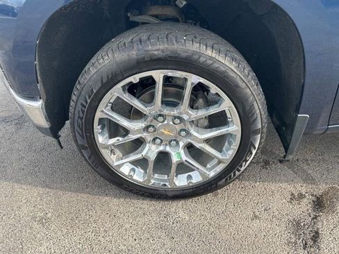 Used 2022 Chevrolet Silverado 1500 LT image 42