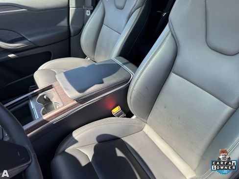 Used 2025 Tesla Model X AWD/4WD image 20